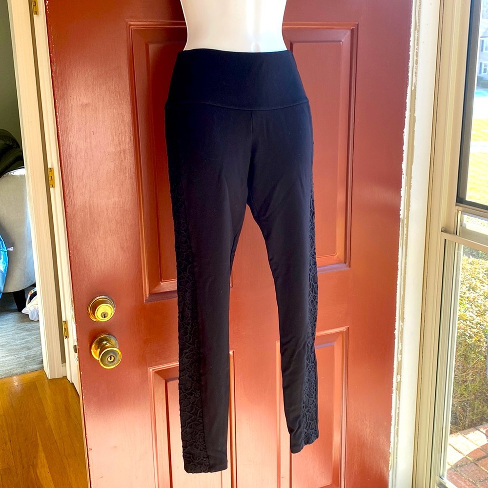 Lace Panel Ponte Leggings  size small black
